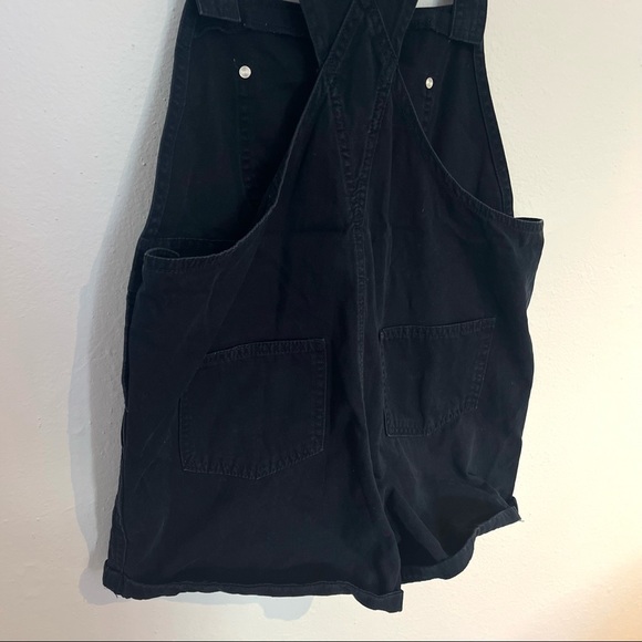 Brandy Melville Overalls Shorts - Picture 6 of 10